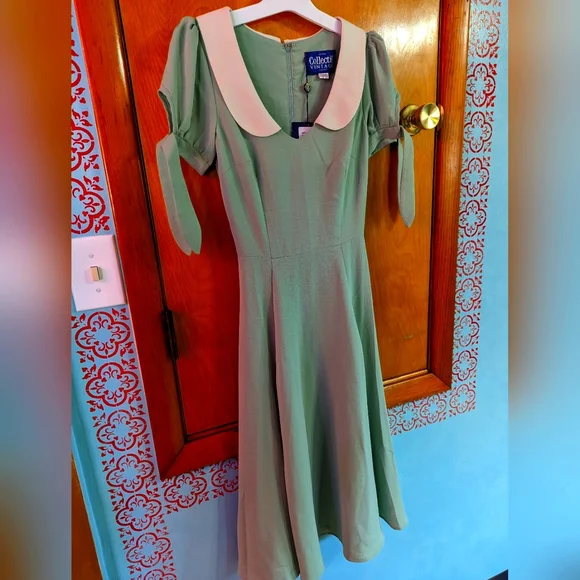 green emerald velvet dress Trixie Glitter Star Velvet Pencil Dress by Collectif  Lemonie Boutique